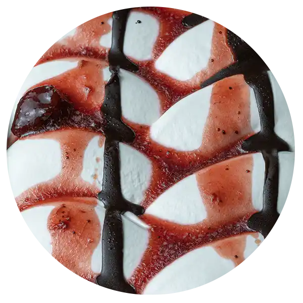 Înghețată iaurt variegato capsuni